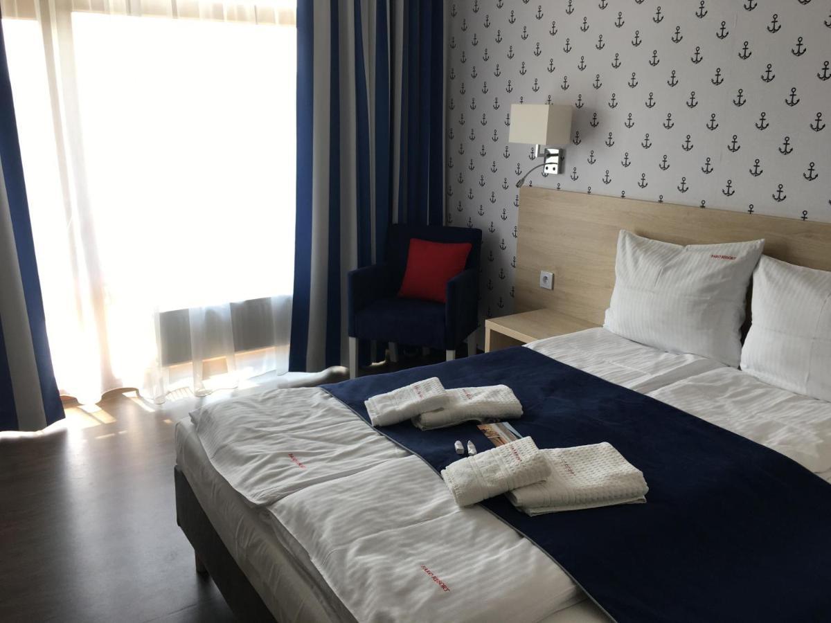 Faro Resort Mrzeżyno Eksteriør billede